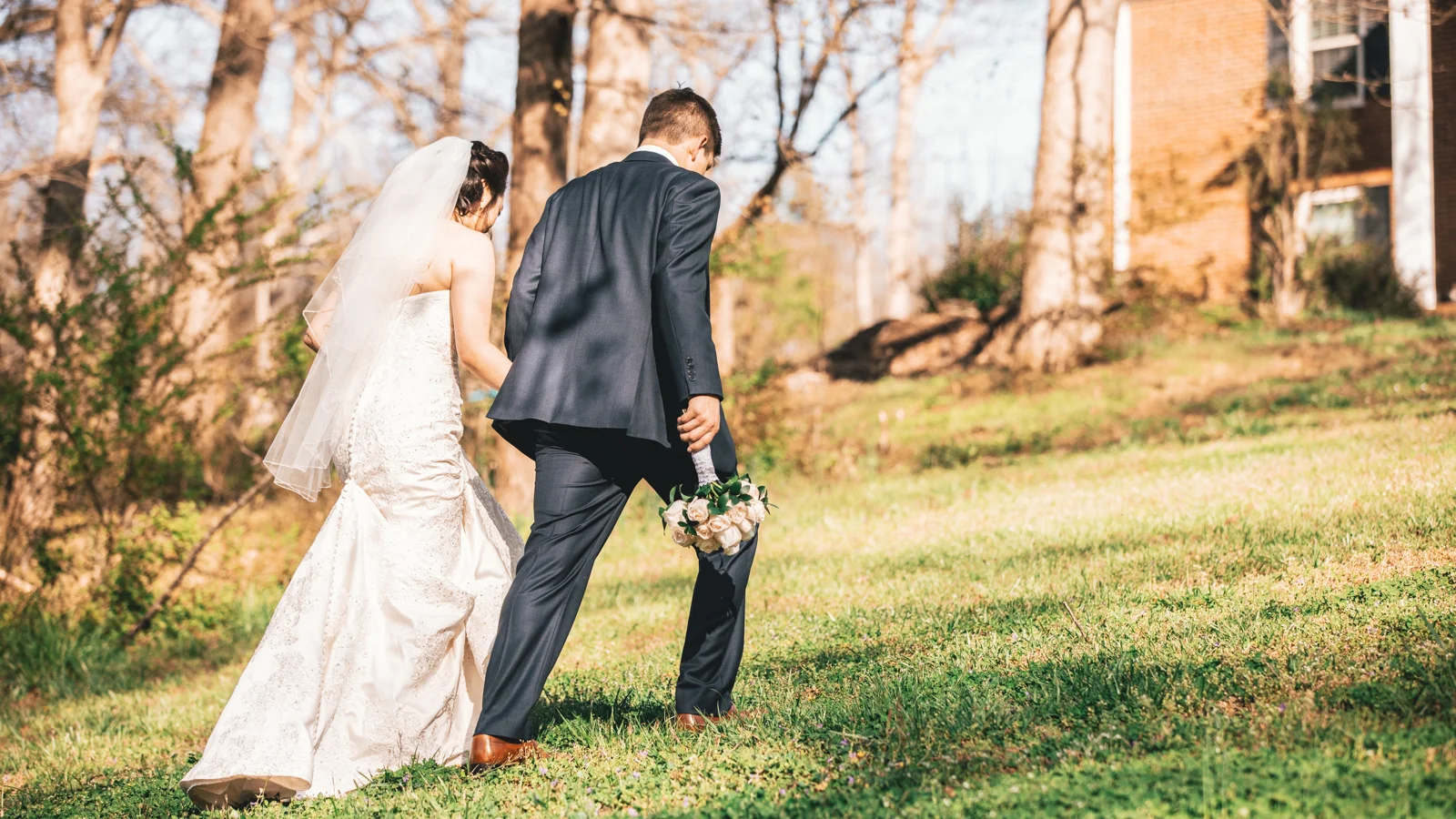 Elopement photoshoot in the mountains