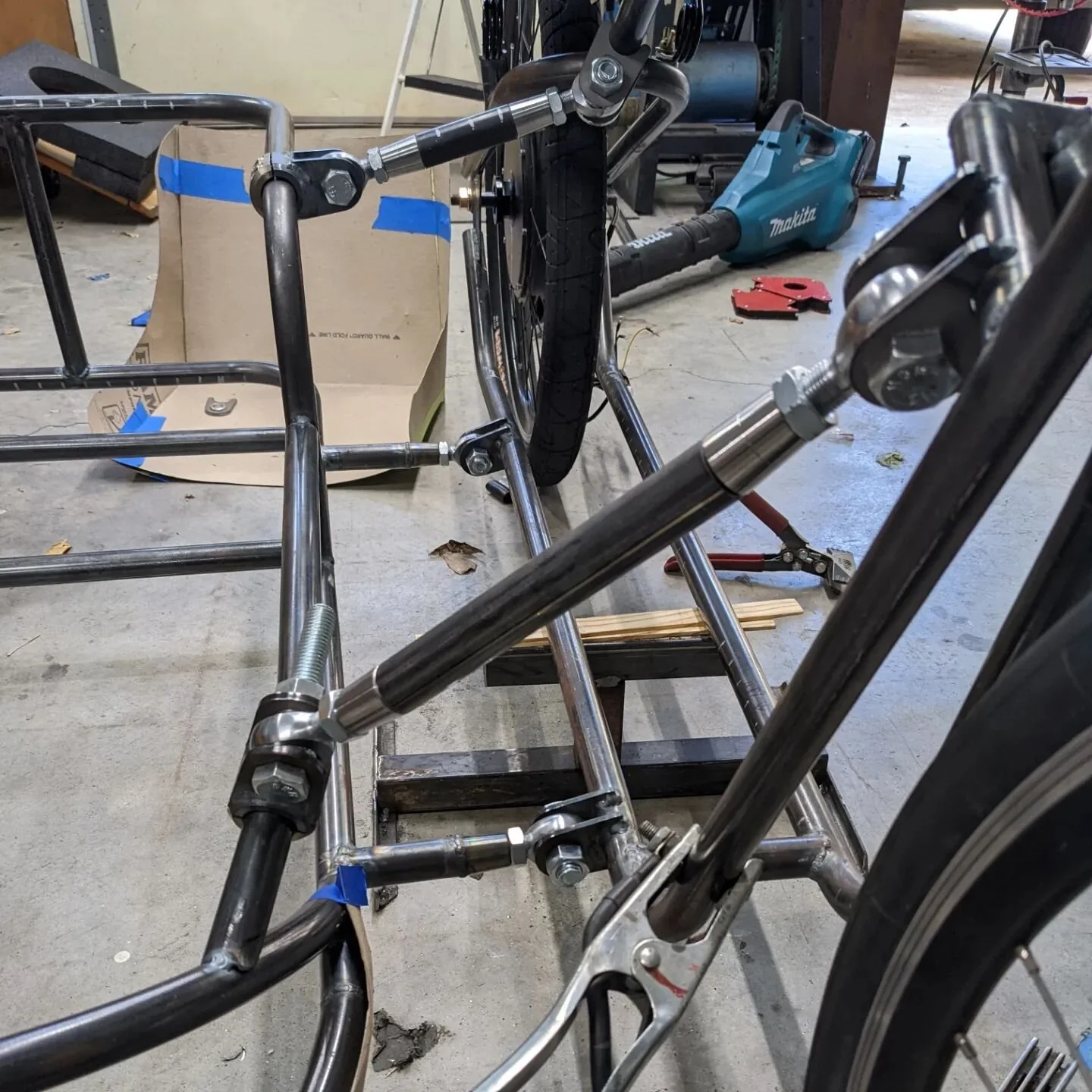 Finishing up the mounts for the sidecar
.
.
.
.
.
#caferacer #bobber #custombike #motorcycle #scrambler #chopper #biker #custom #motolife #harleydavidson #electricbike #ebike #sidecar #bikelife #bikelifestyle #lowrider