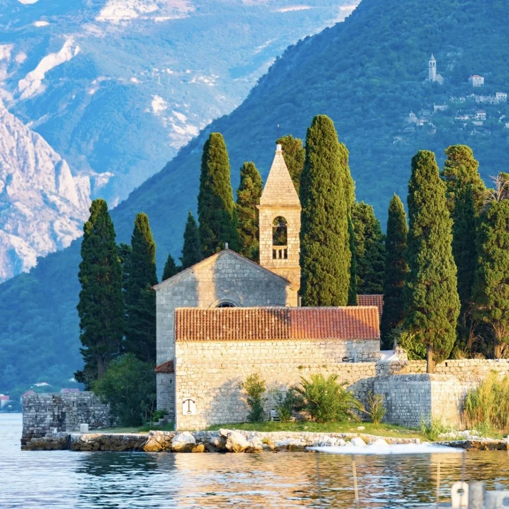 8 Best Experiences You Can Have In Boka Bay