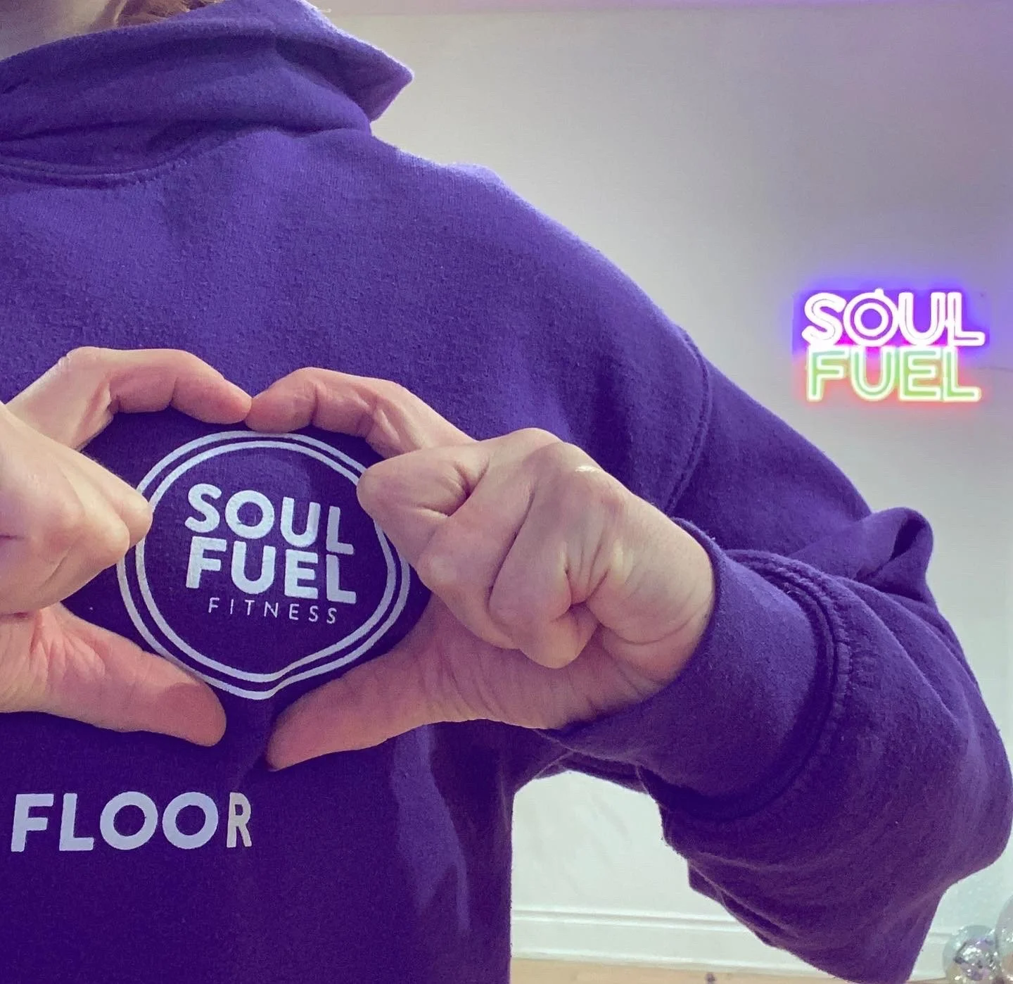 💜Be our Valentine💜It&rsquo;s always a party on Saturdays at Soul Fuel, but this week we&rsquo;ll infuse it with our month&rsquo;s theme of &ldquo;love &amp; connection&rdquo;:

⚡️Love fuelled playlists
⚡️Post class gift &amp; treat
⚡️Soul Fuel priz