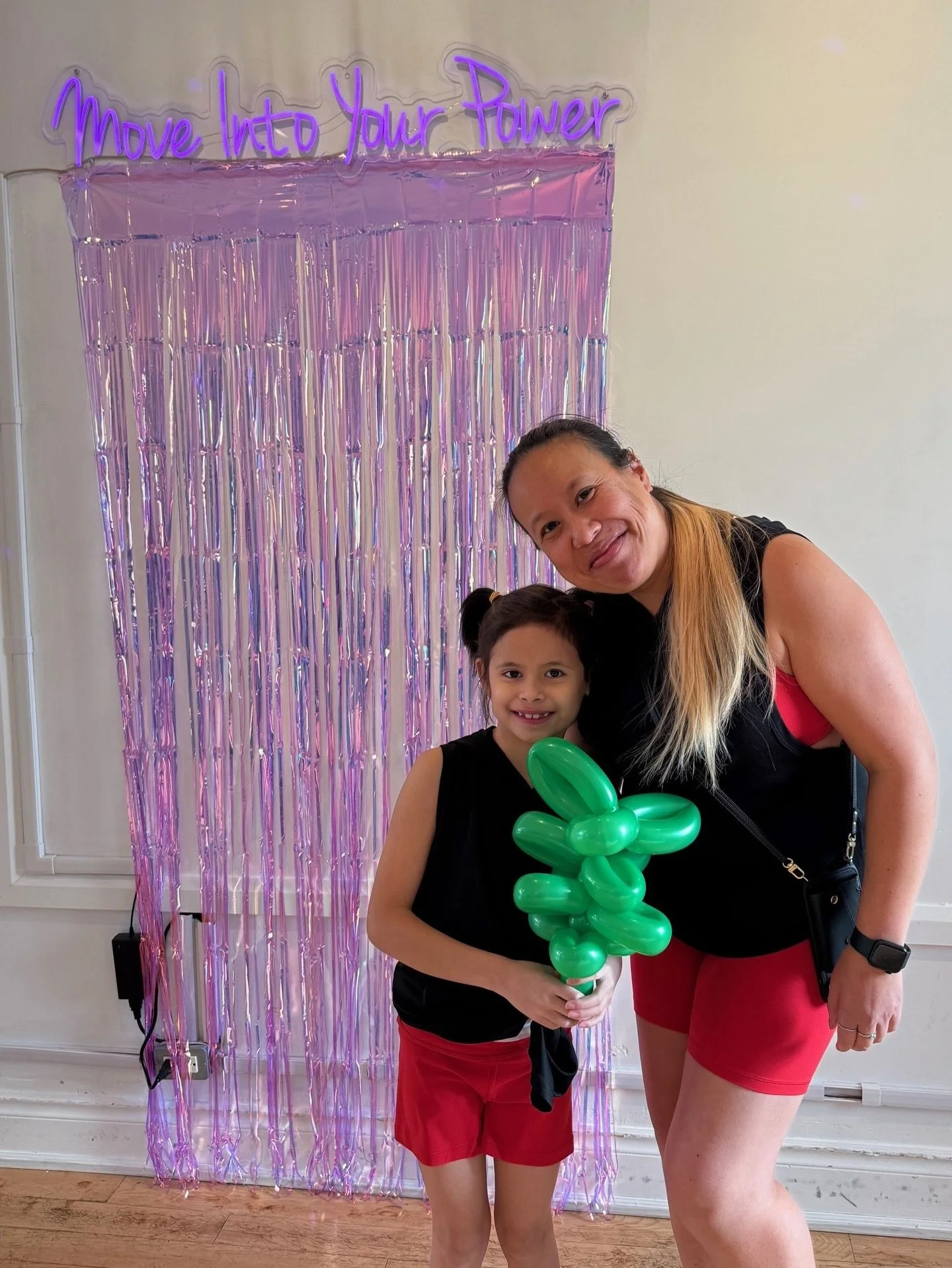 ⚡️March Break Kids Corner⚡️If your kids are home with you over the Spring break next week, we&rsquo;ll have a couple of cozy corners for those 7+ years old. ⁠
⁠
They can enjoy colouring, reading, or tableting - while you enjoy a midday class below:⁠
