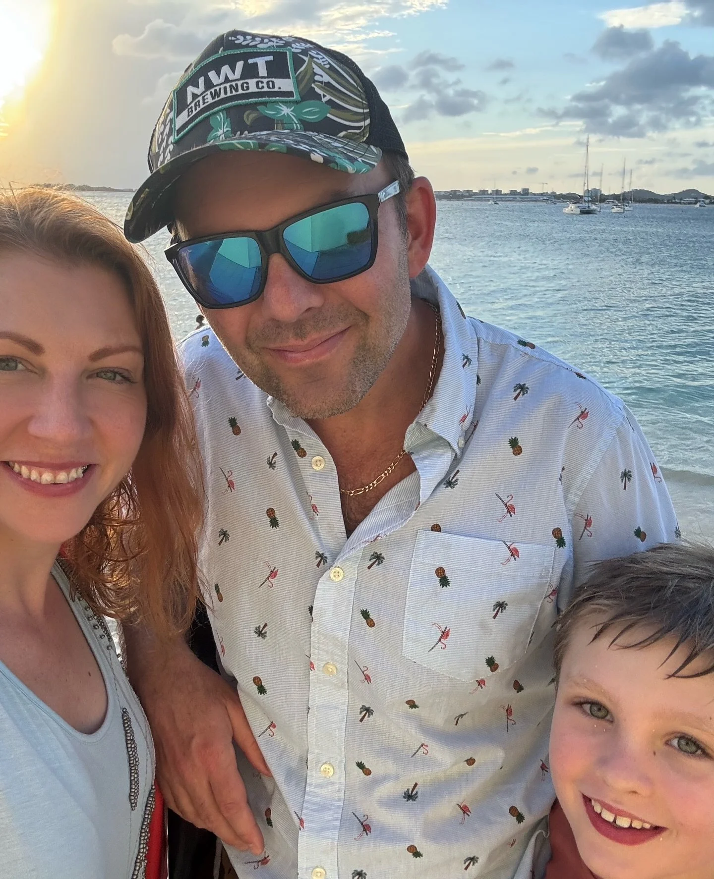 Quick 5 night sojourn to St Maarten to soak up some sun and help close down the family place for the season. Thanks for leaving it for us Ann!

We settle in here quickly, a mixed tourist and residential area with familiar family spots. We didn&rsquo;