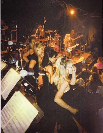Kathy+Kennedy+with+Bonnie+Raitt.jpg