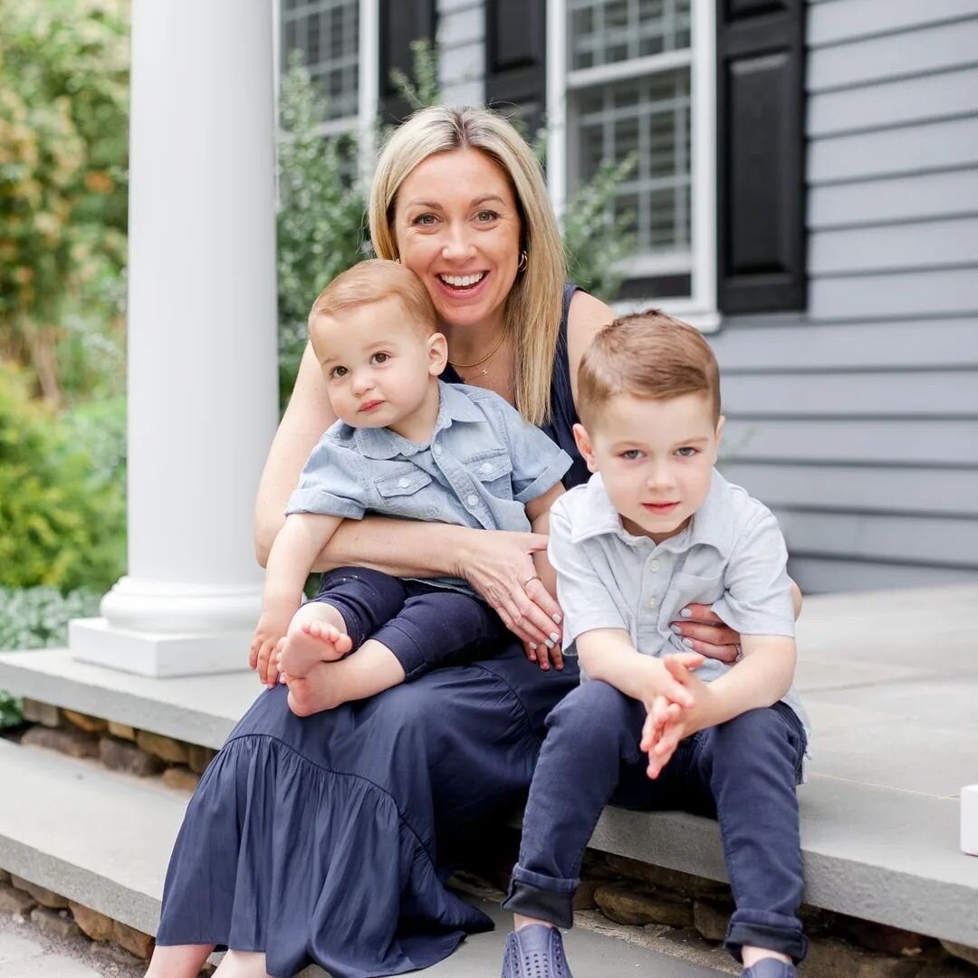 It might seem early, but now is the perfect time to plan a family session for holiday cards and grandparents' gifts!
DM for details and available dates!

#quincyphotographer #bostonportraitphotographer #mafamilyphotographer #southshorephotographer #f