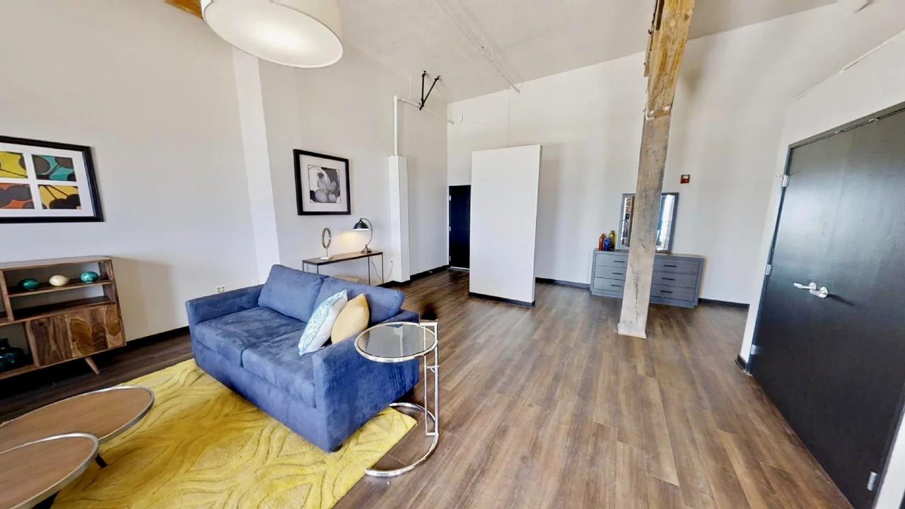 Landmark-Lofts-409-05182019_112312.jpg