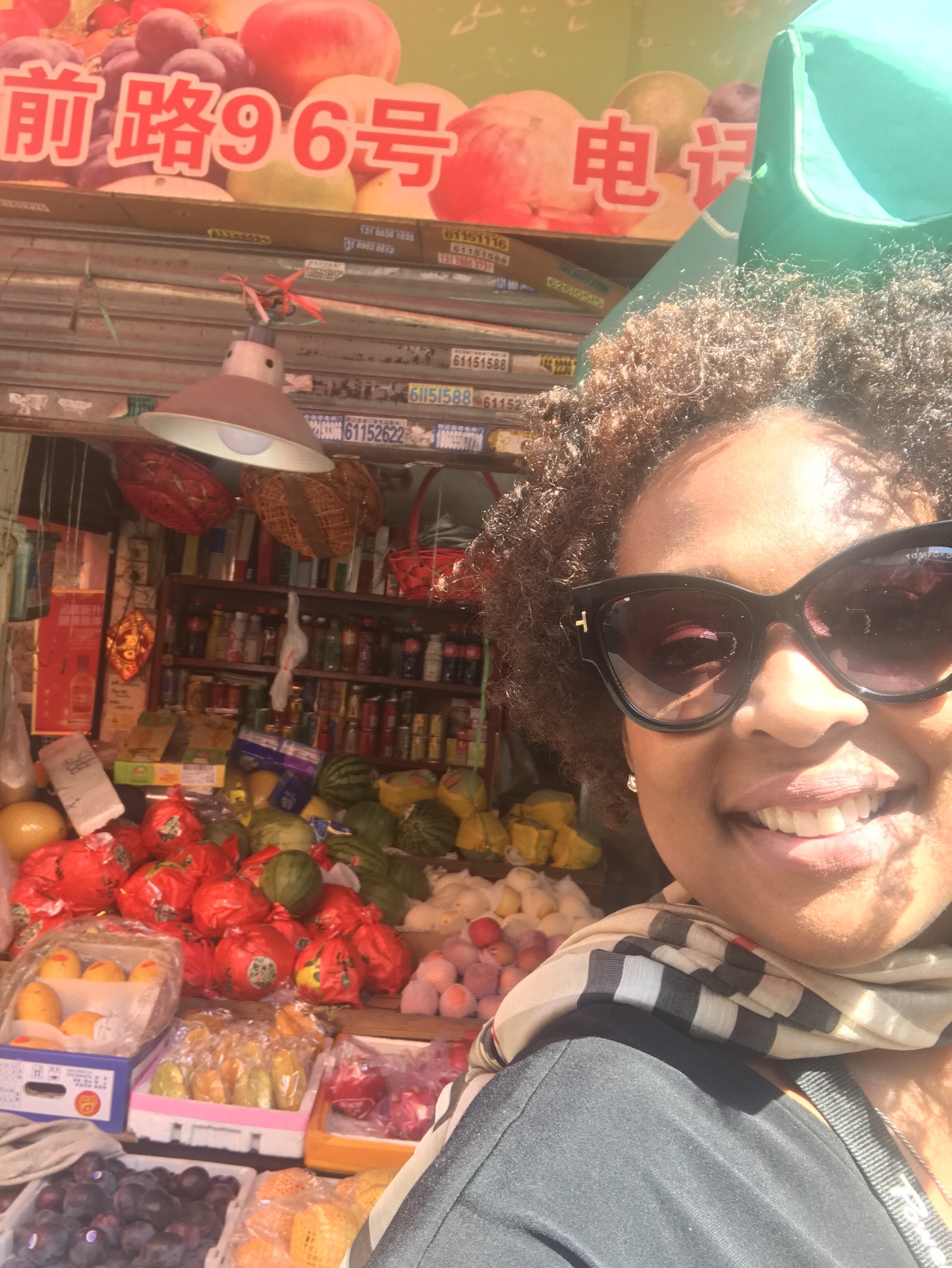 Visiting Chinese fruit markets