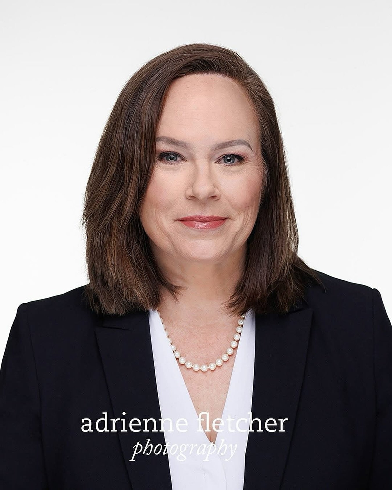 Love when my friends do big things and when these big things require a new headshot they contact me for makeup.  Thanks for trusting me @amyhogue1974 with your face. 

Photo by @adriennefletcherphoto 

#mua #makeupartist #makeup #professionalmua #pro