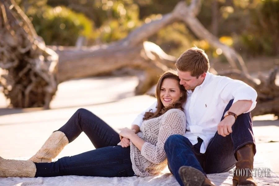 Hey south Florida I&rsquo;ll be down in your area over the holiday with my makeup kit in my car.  So if you are needing makeup for engagement photos, family photos, boudoir, New Year&rsquo;s Eve parties or anything else hit me up I&rsquo;d love to ge