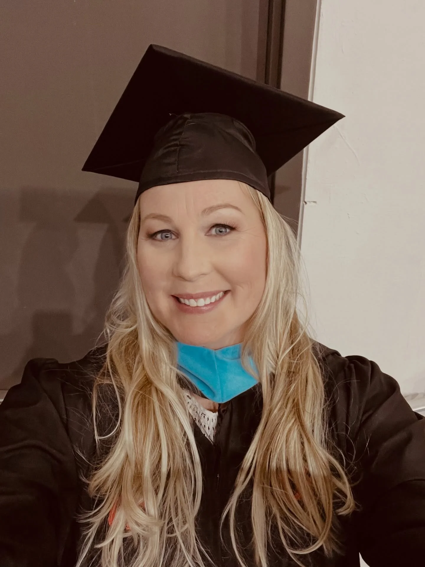 Love helping getting UF grads ready for their graduation ceremony.