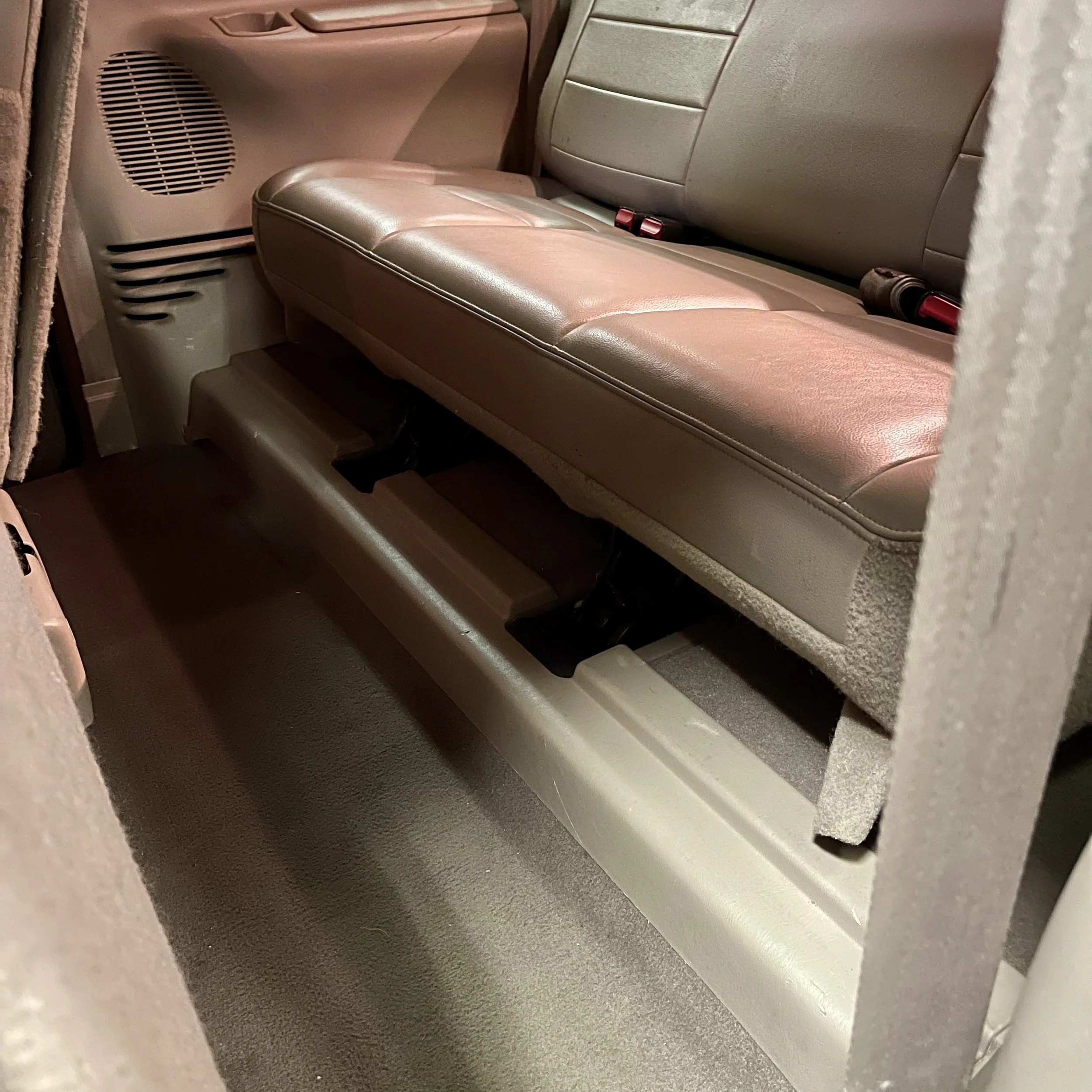 Drivers Side 3rd Row Carpet.JPG