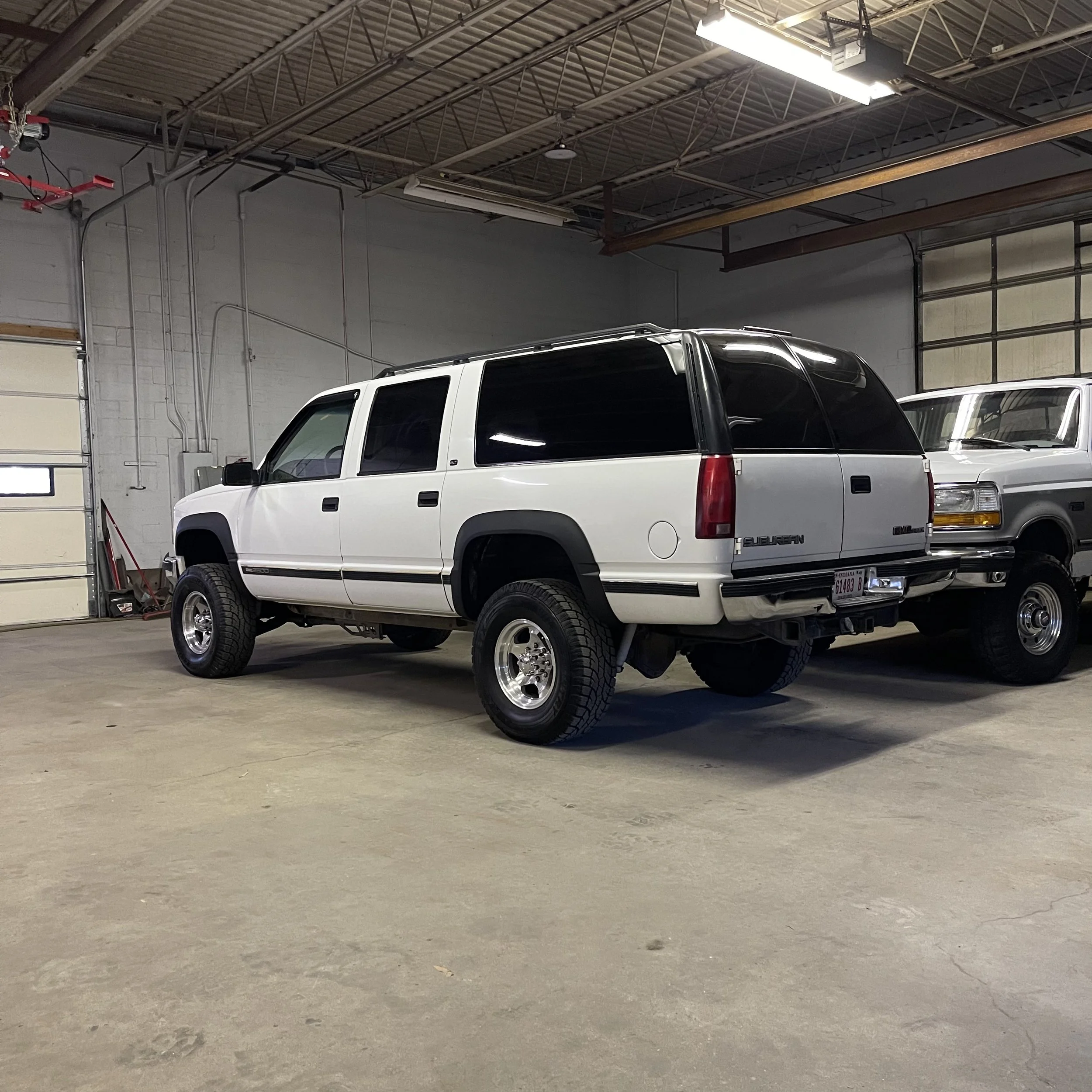 1997 GMC Suburban 2500 LT — Classic West Coast Trucks