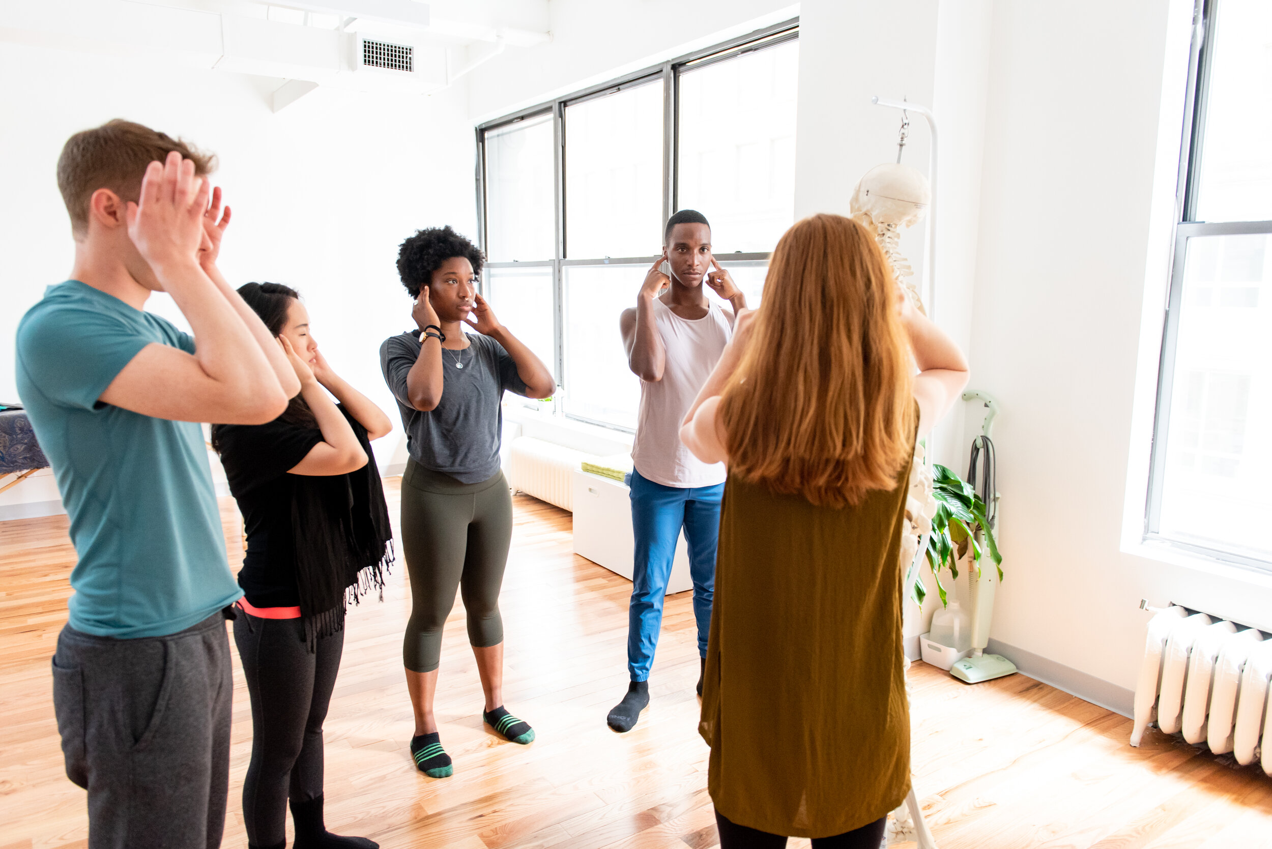 Holly Cinnamon teaching Alexander Technique