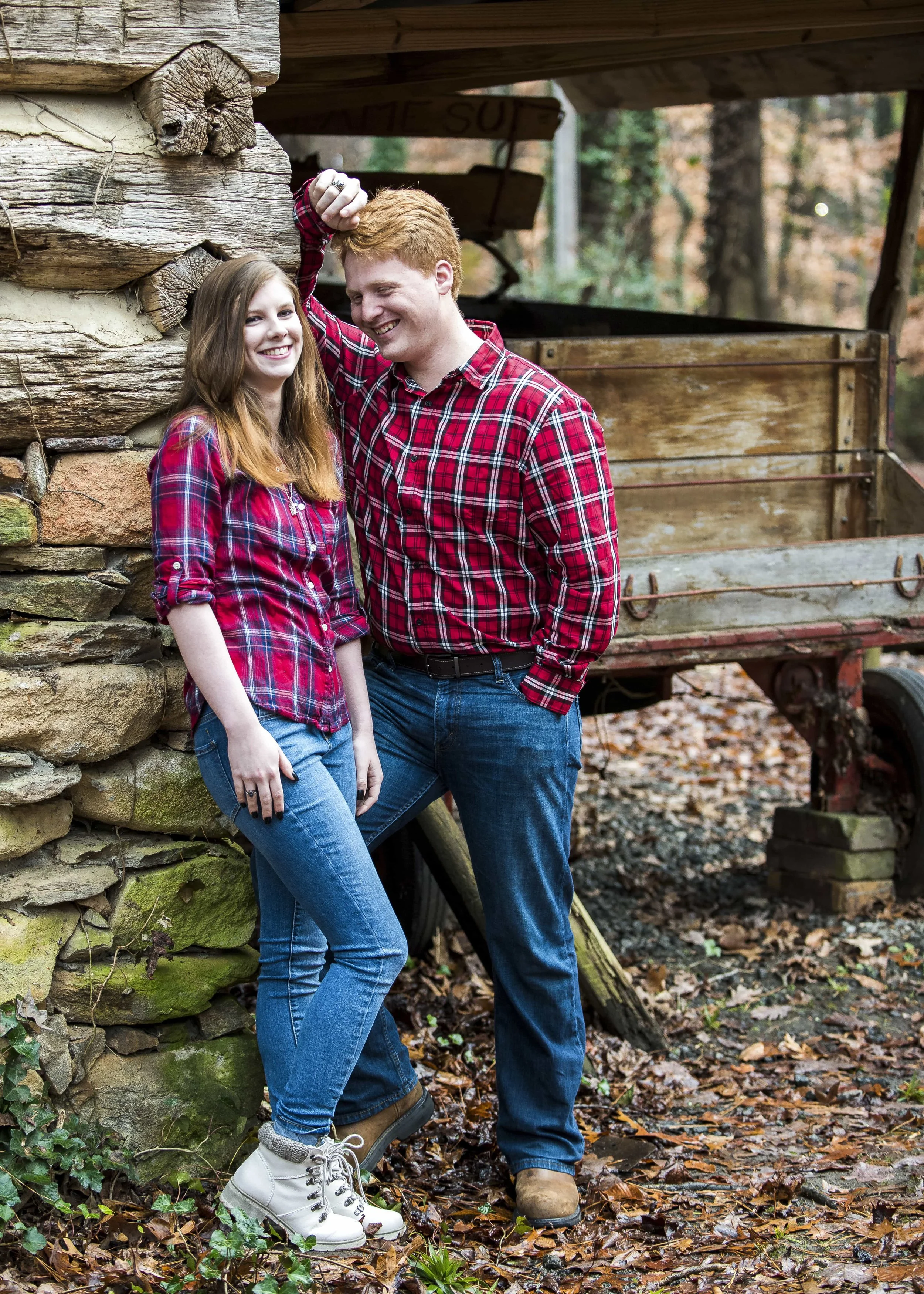 Kahle & Josh Engagement Photos-CC212220.jpg