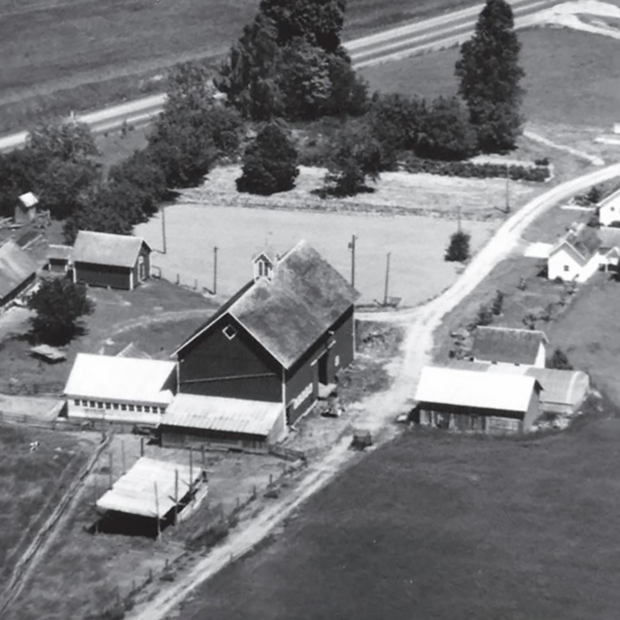 Stucki Barn Edit.jpg