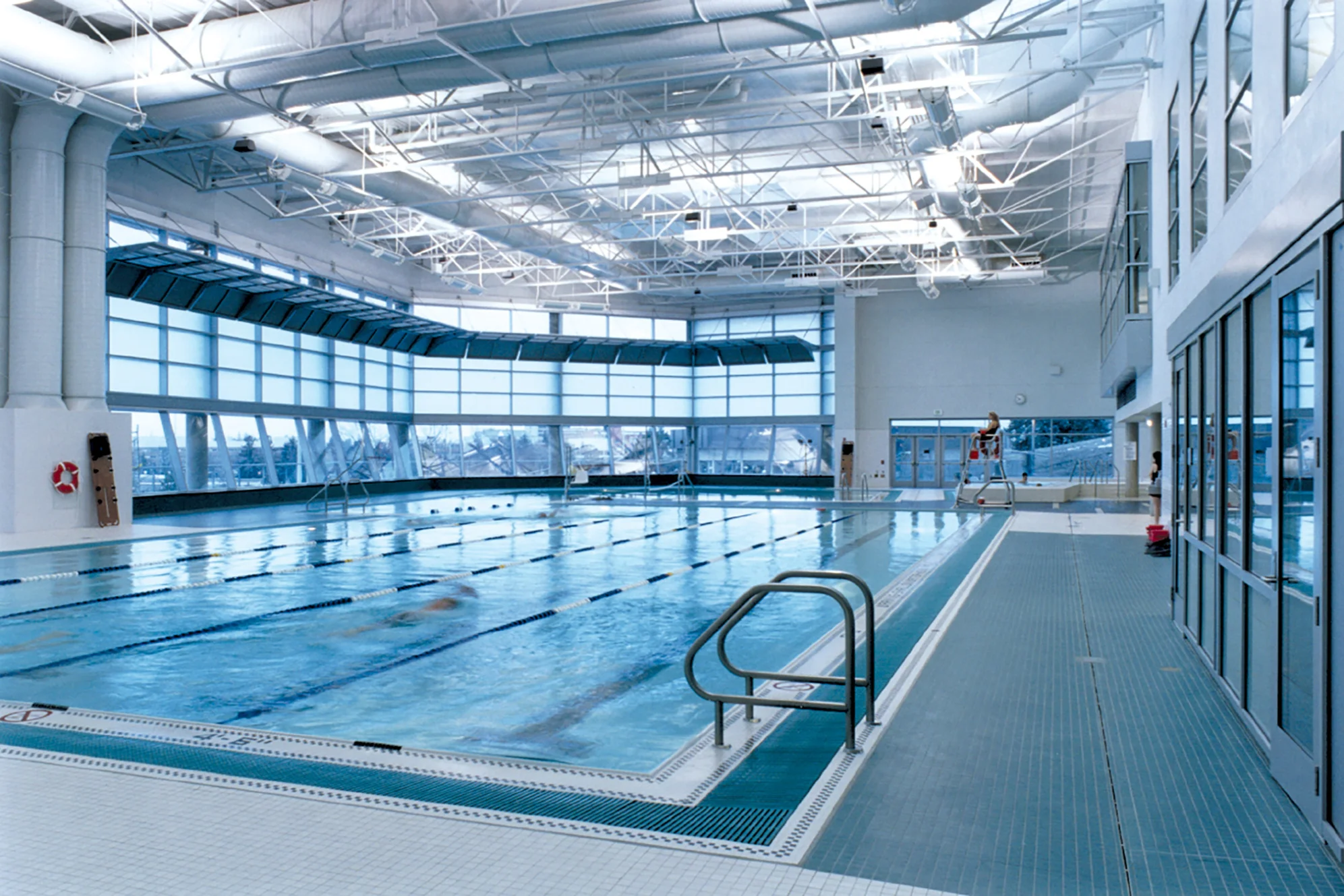 Pool.jpg