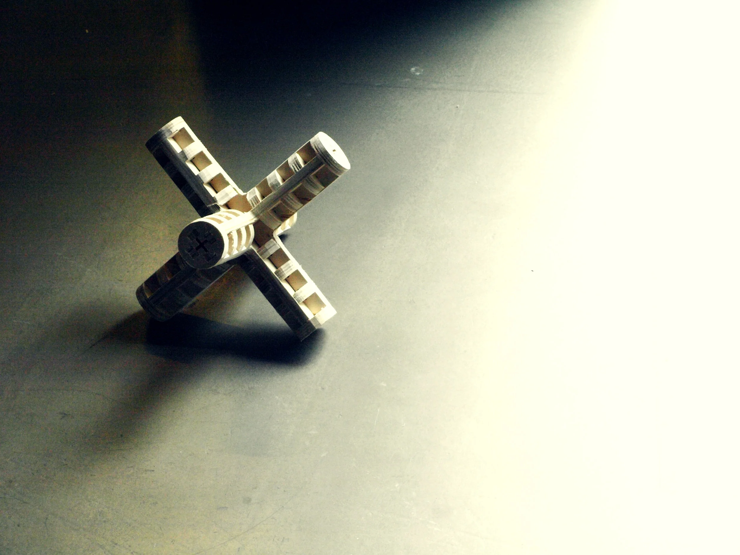 Wooden joint designed and fabricated by AAIS for performative structures used in “Res extensa”, “XYZ/s extended” and “Superposition”