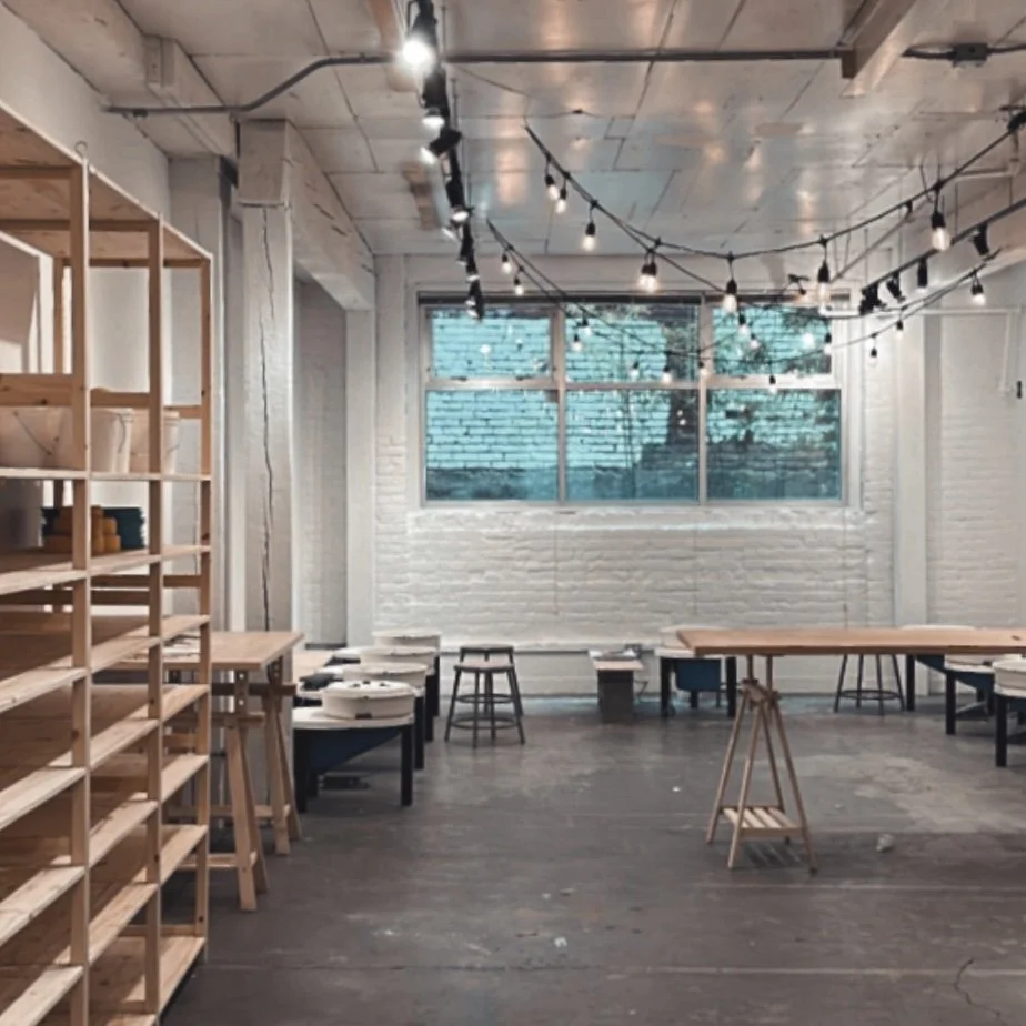 8wk Intermediate - Monday @ 6pm w/ Gabe