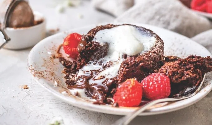 VegNews - Vegan Molten Lava Cakes 
