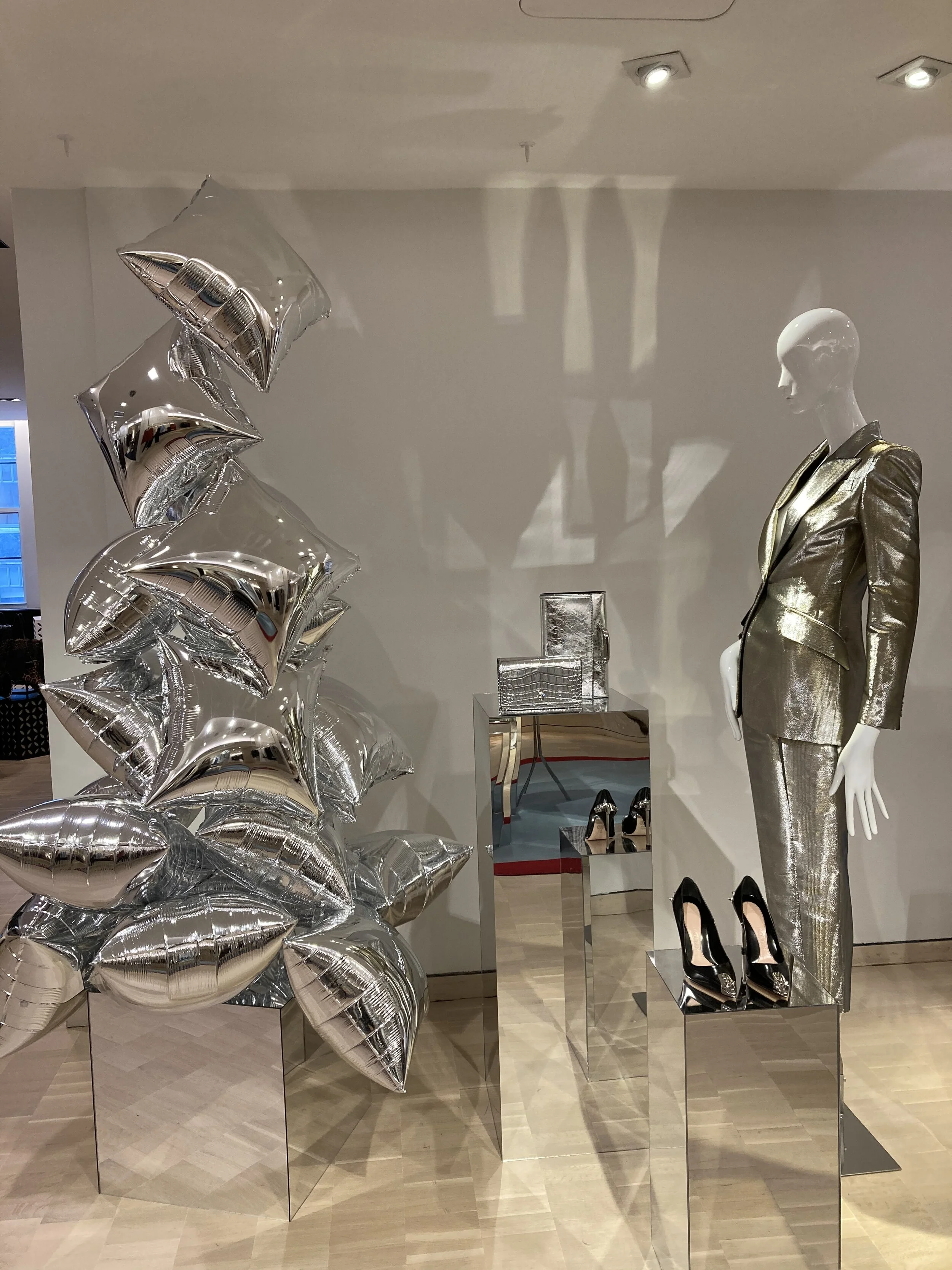 BERGDORF GOODMAN INTERIOR