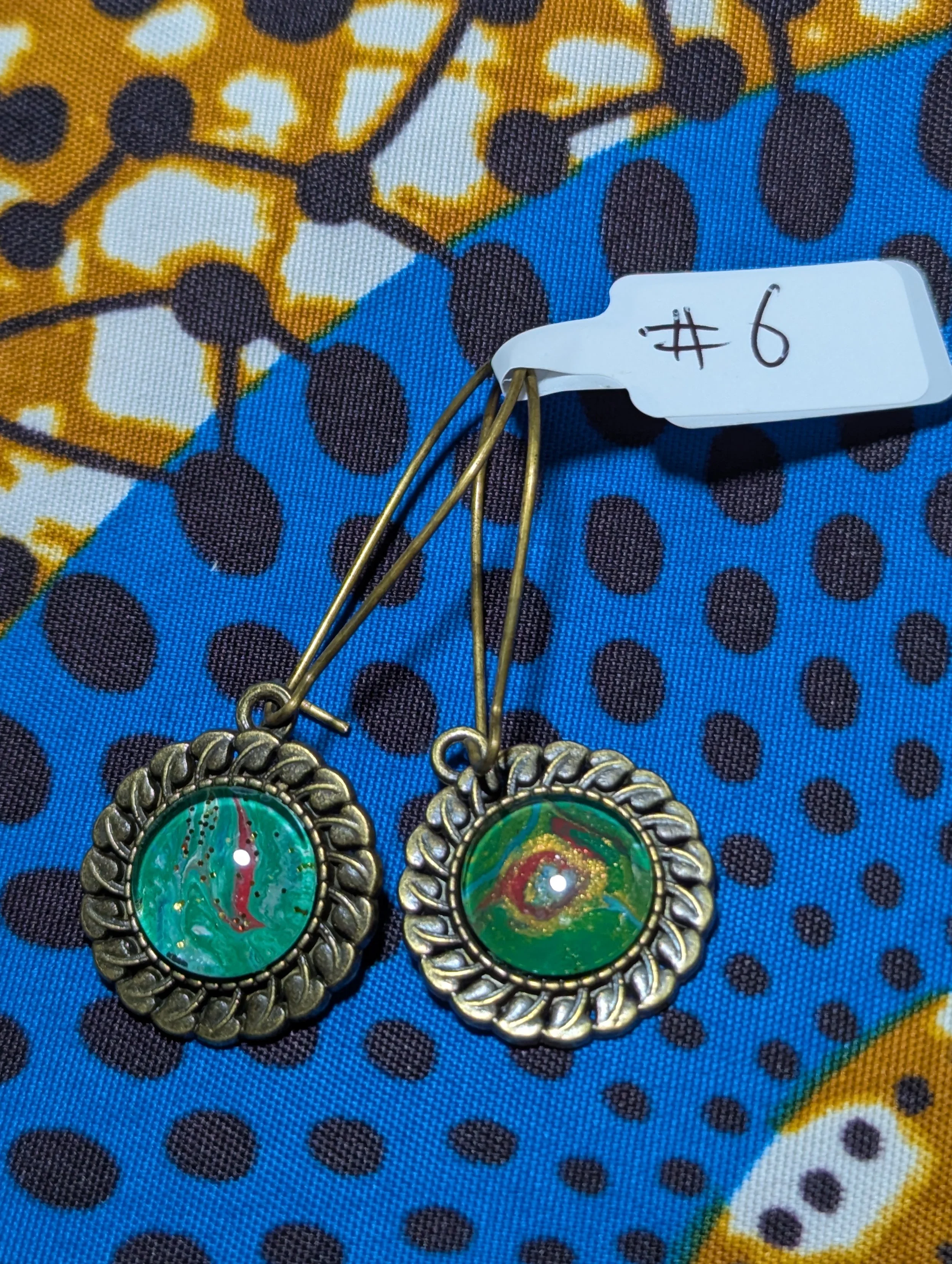 25mm hook with bronze flower #6