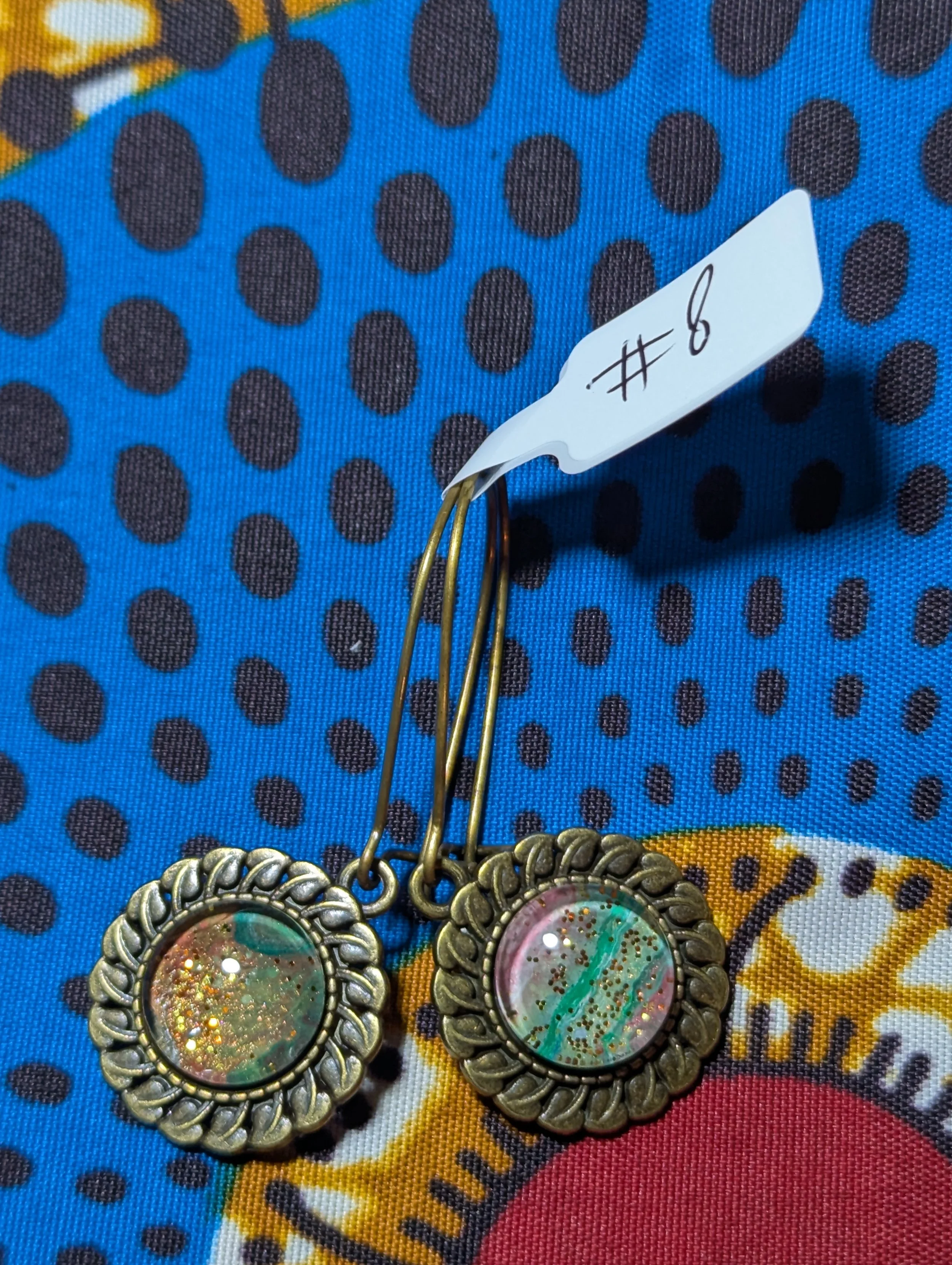 25mm hook with bronze flower #8