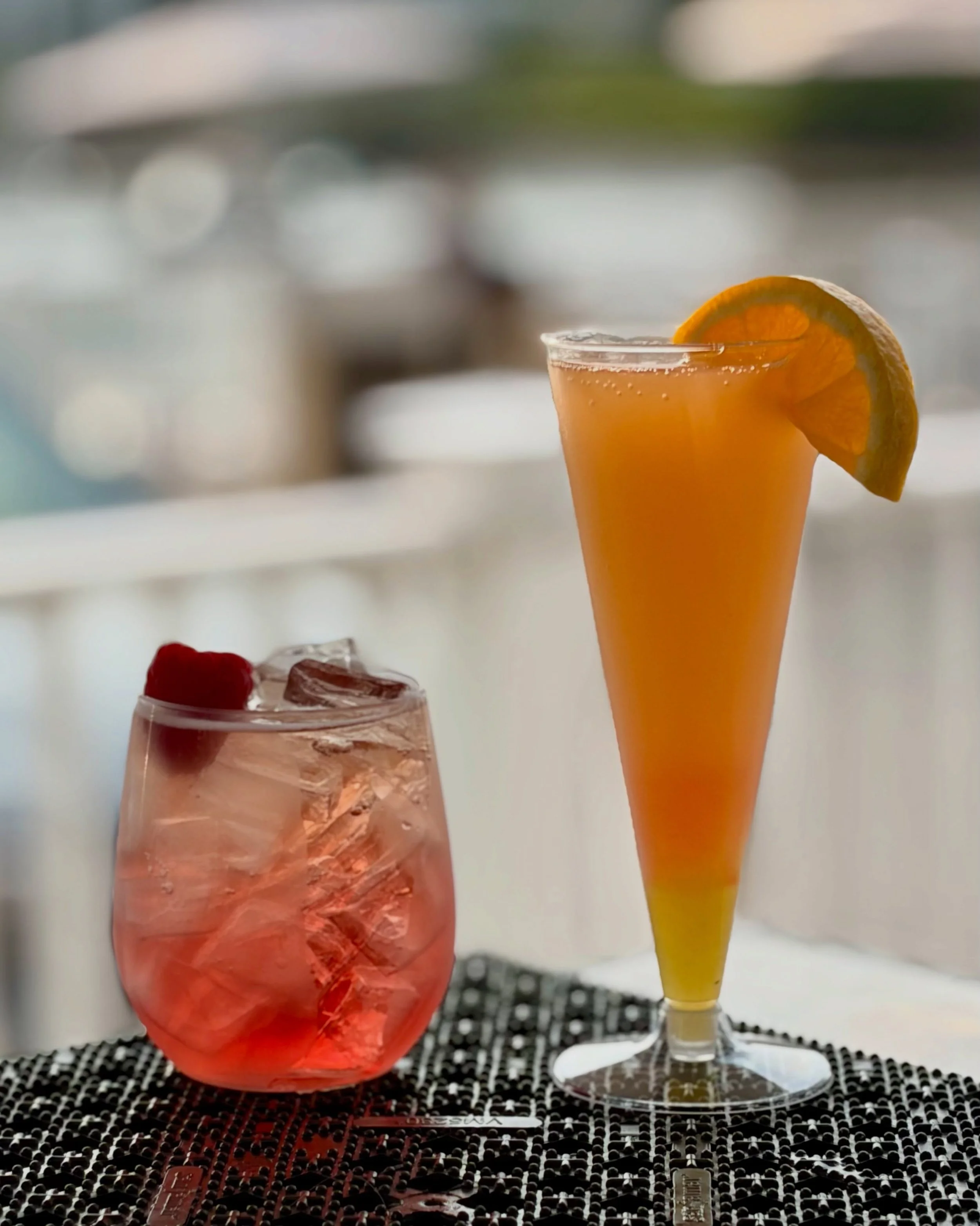 Sundays call for spritz&rsquo;s and mimosas 🙌 Join us on the patio this afternoon for a Sunrise Mimosa or a Sunset Spritz, we&rsquo;re open until 9PM!🍹