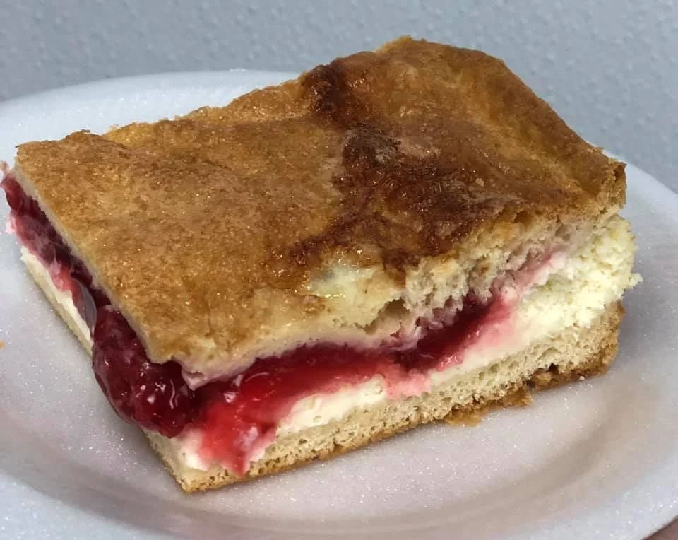 cherry cream cheese bar.jpg