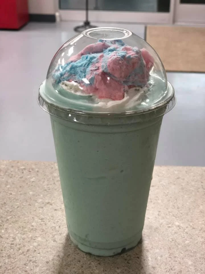 cotton candy frappe.jpg