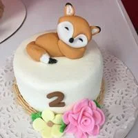 cute fox cake.jpg