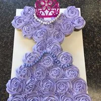 dress cake.jpg