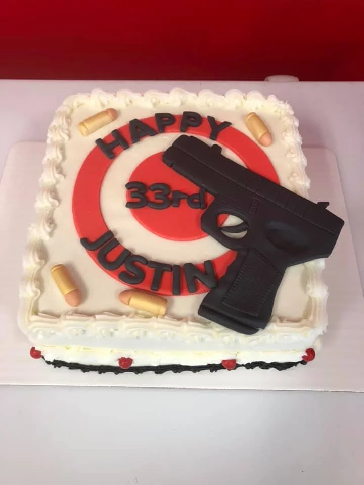 gun cake.jpg