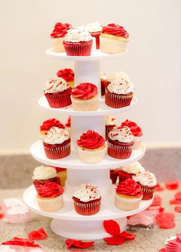 more cupcakes2 .jpg