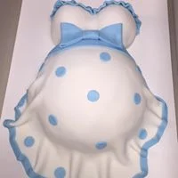 preg. cake.jpg