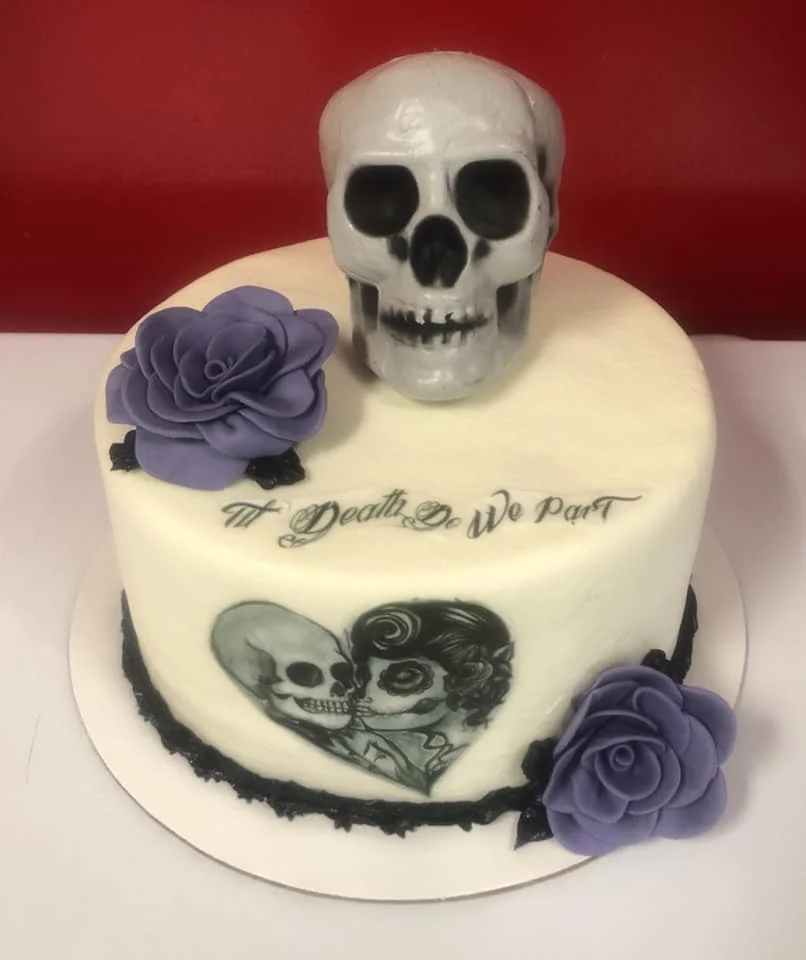 skull cake.jpg