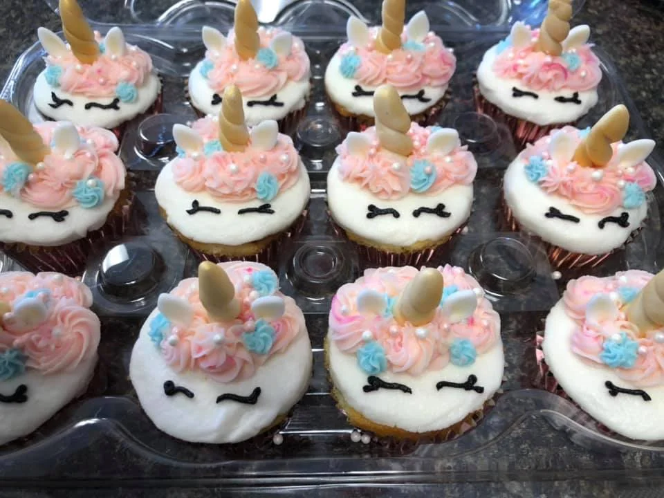 unicorn cupcakes.jpg