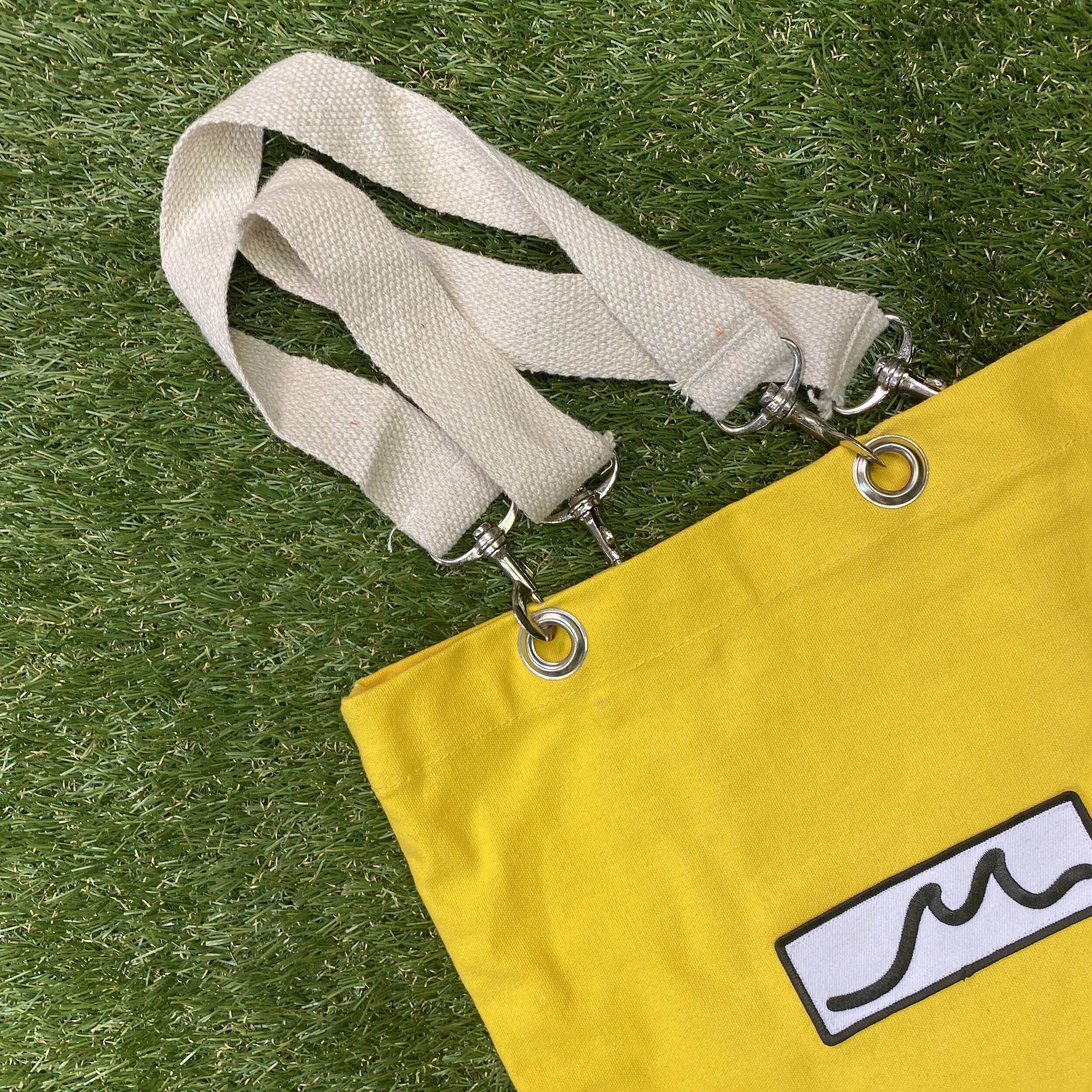 YEllow Wavybag (1 of 1)