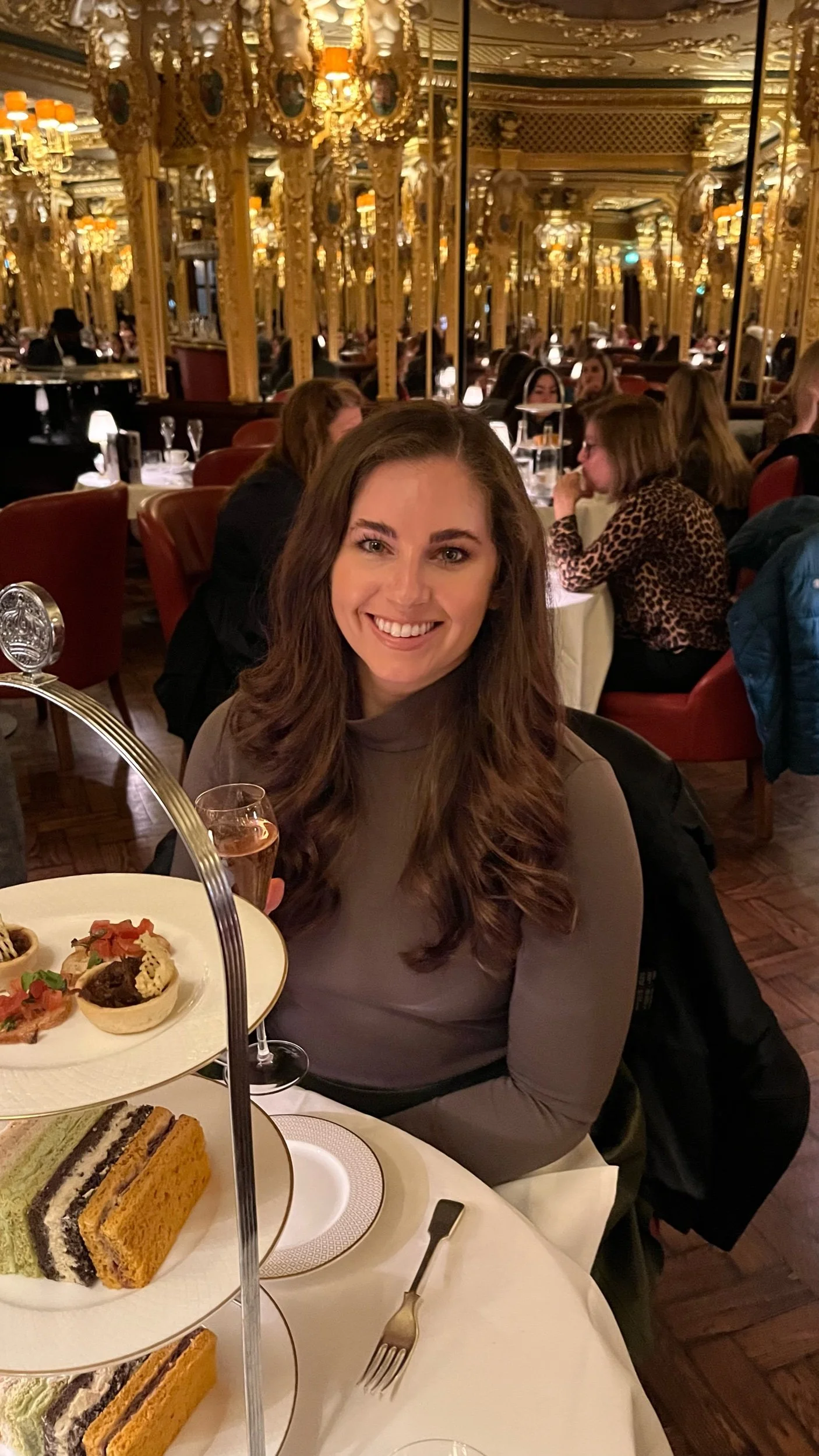 Best festive afternoon teas in London 🎄🎁