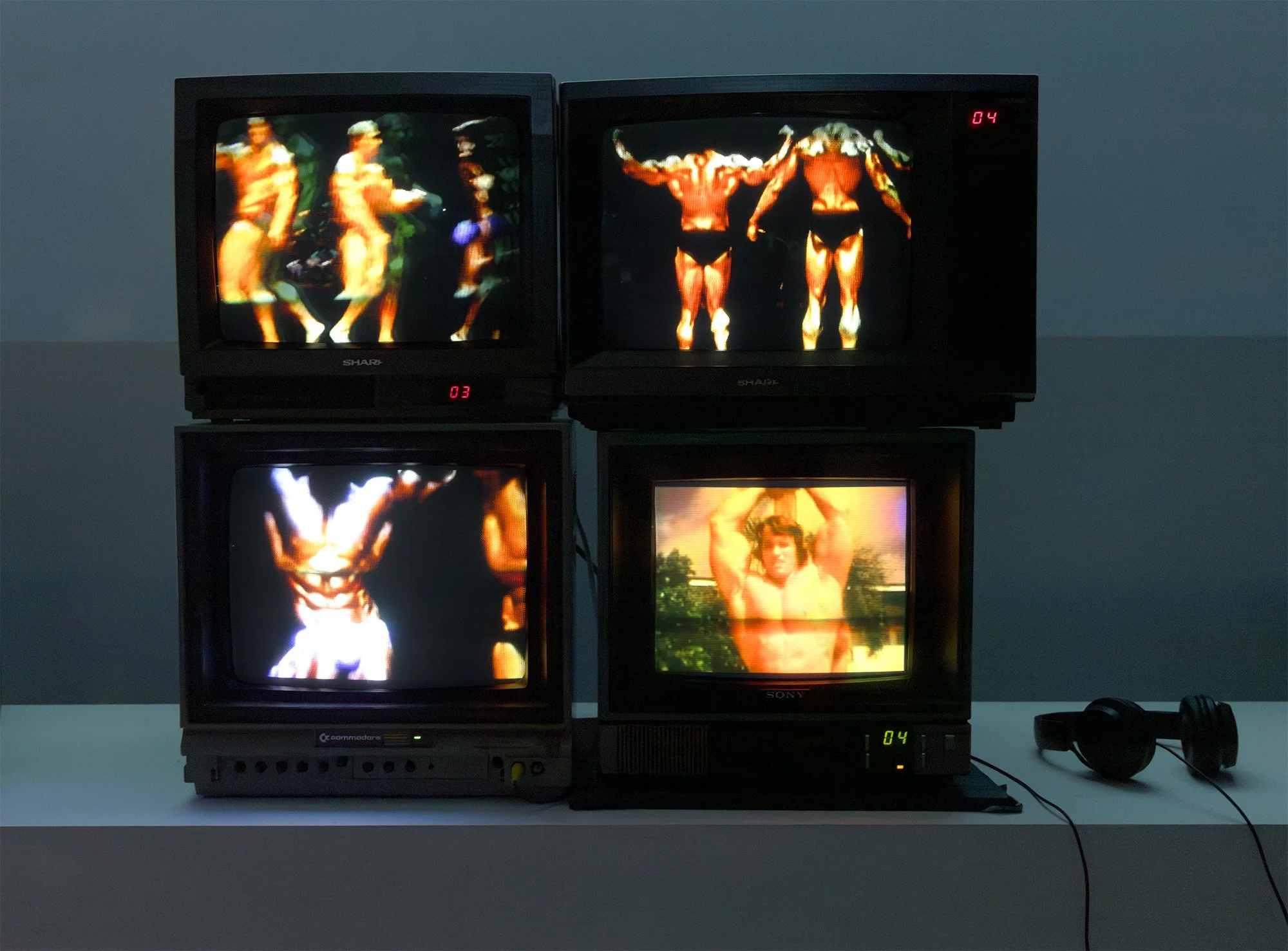 arnold_front_web.jpg