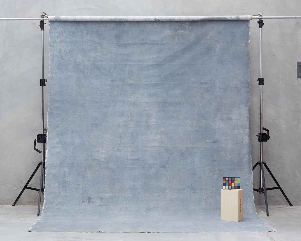 Schmidli Canvas Backdrop Hire - Grey(black/white), Cold - 12’ x 20’ Catalogue #0587