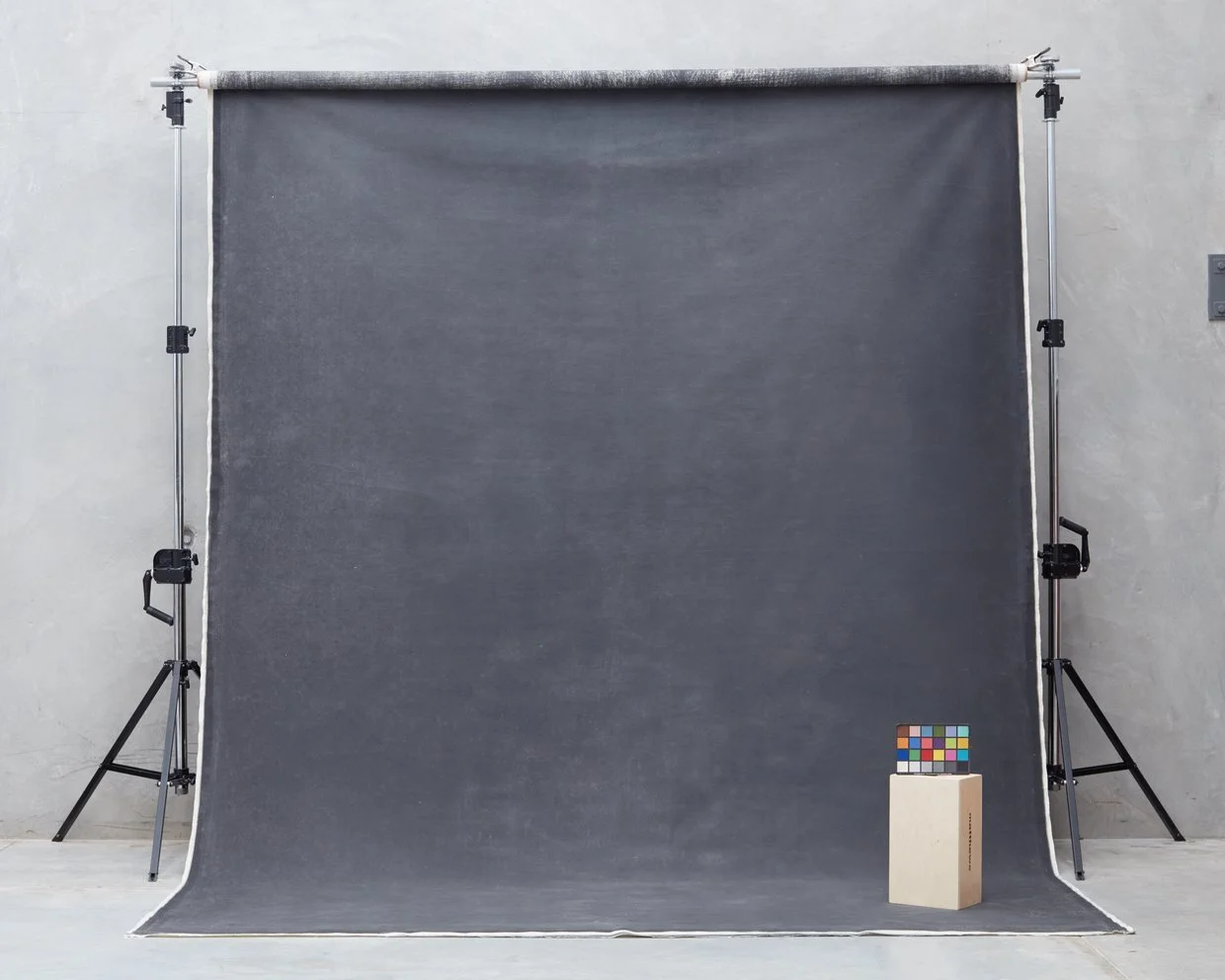Schmidli Canvas Backdrop Hire - Grey(black/white), Dark - 12’ x 20’ Catalogue #1077