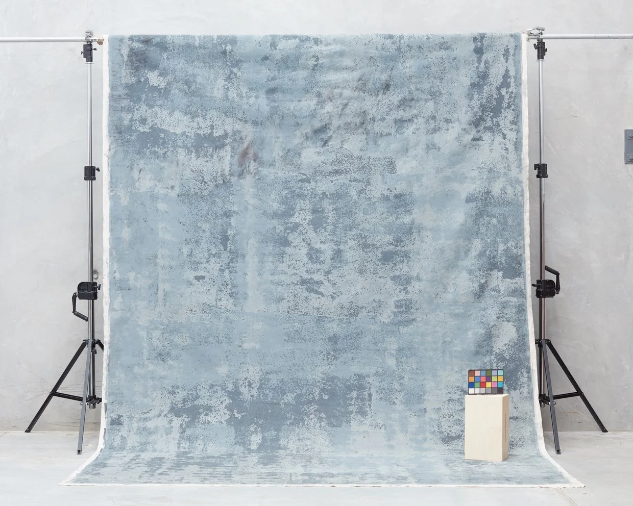 Schmidli Canvas Backdrop - Heavy Grey - 12 x 20’ Catalogue #1133