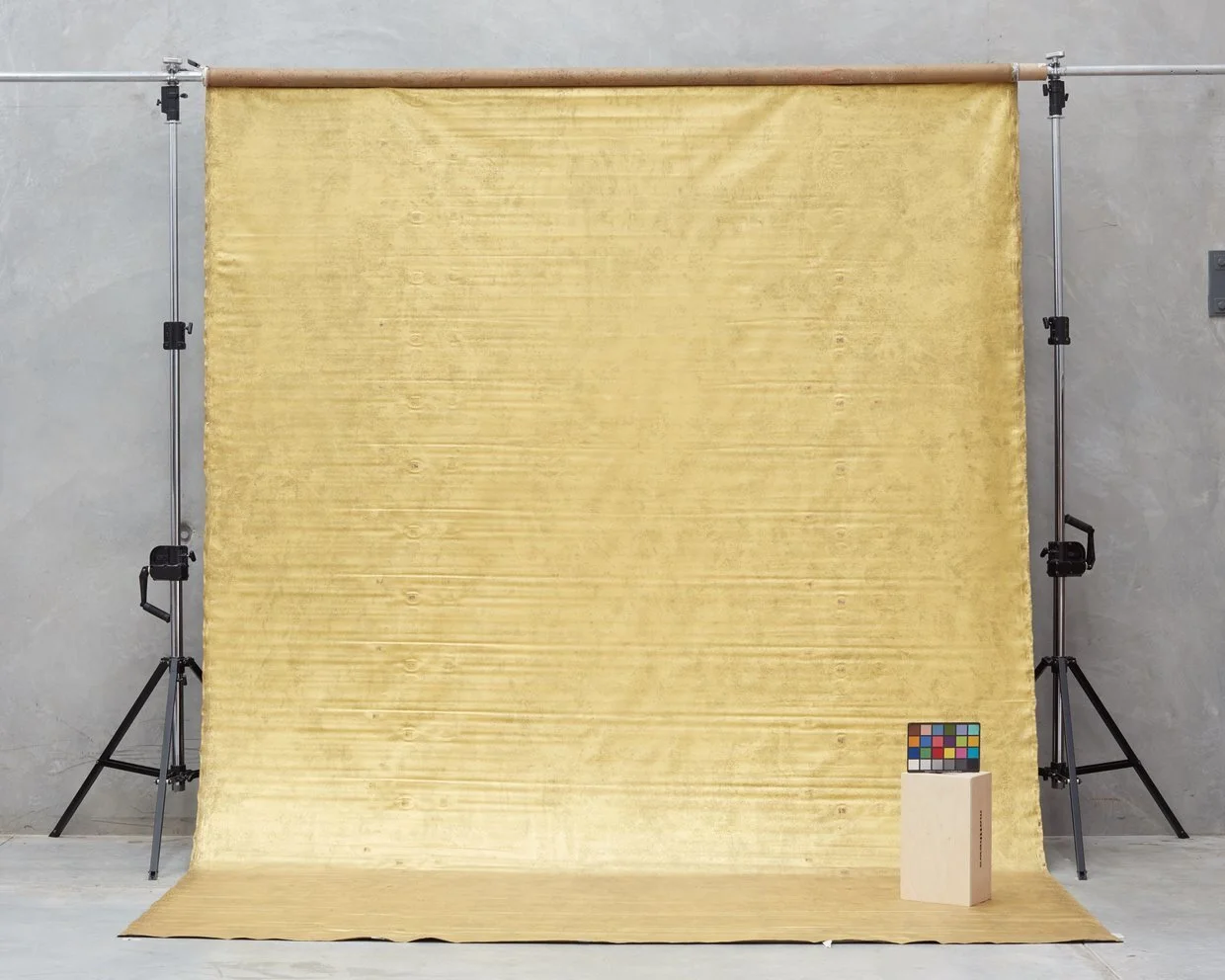 Schmidli Canvas Backdrop Hire - Warm Metallic Yellow - 12’ x 20’ Catalogue #0745