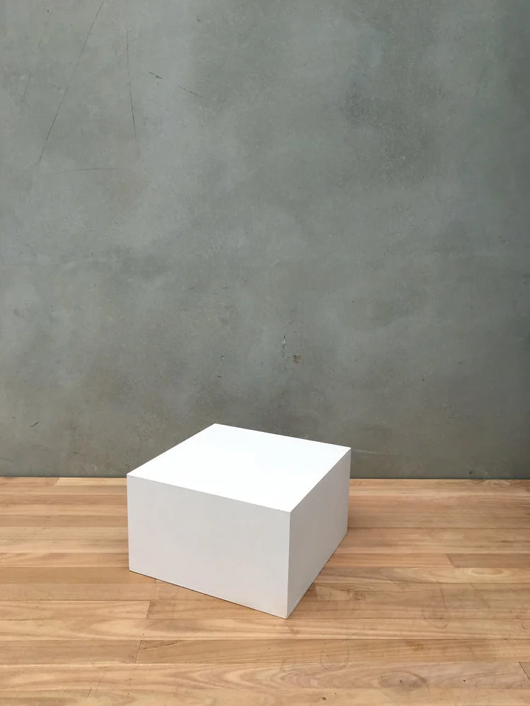 WHITE WOODEN PLINTH HIRE (500 X 500 X 300M)