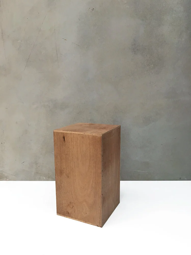 NATURAL WOODEN PLINTH Hire (300 X 300 X 700MM)
