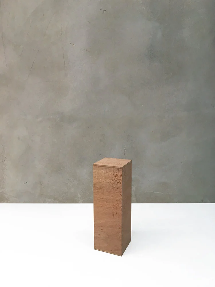 NATURAL WOODEN PLINTH Hire (200 X 200 X 600MM)