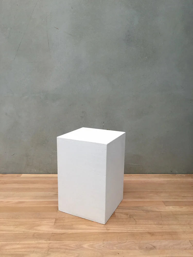 WHITE WOODEN PLINTH HIRE (400 X 400 X 600MM)