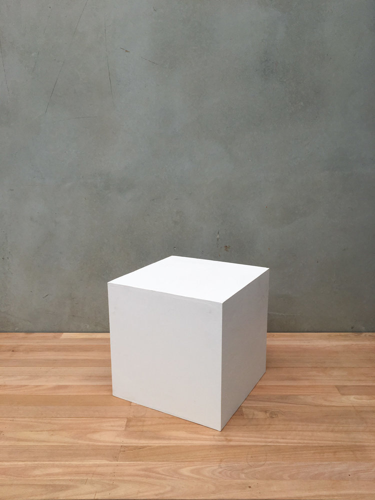 WHITE WOODEN PLINTH HIRE (500 X 500 X 700MM)