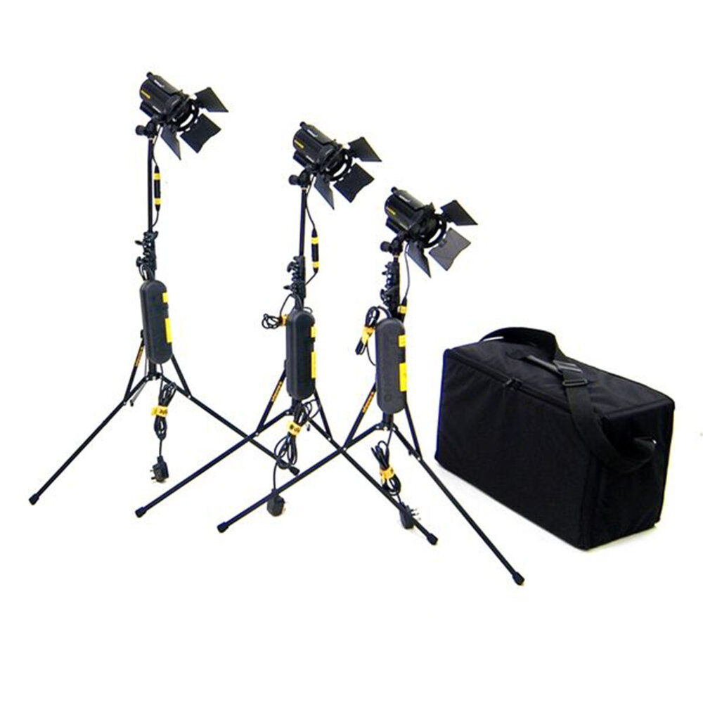 Korean skrubbe Hover DedoLight DLH-4 150W Tungsten Light Kit Hire (3x Heads) | THE FRONT