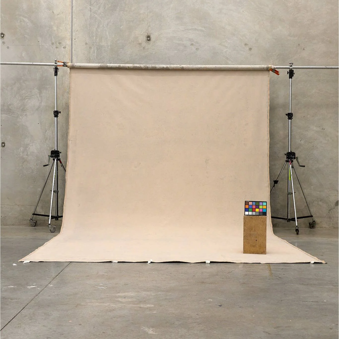 Schmidli Backdrop Hire 12' x 20' - Catalogue #2821