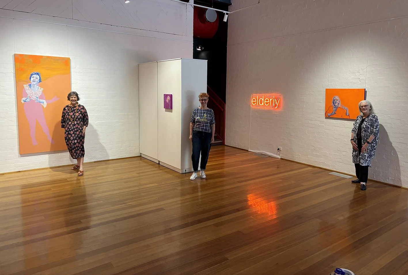 Cheryl, Jan and Ali in gallery lores.jpg
